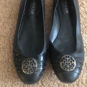 Geox Respira Black Medallion Ballet Flats Size 39